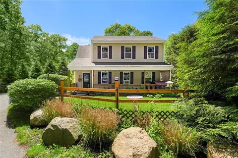 193 Lake Washington Dr, Glocester, RI 02814