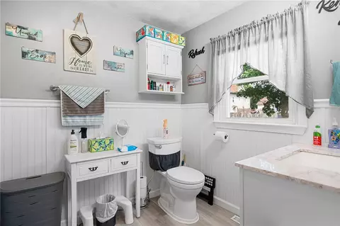 Bath - 56 Cottage St, Warwick, RI 02886 photo 2 of 3