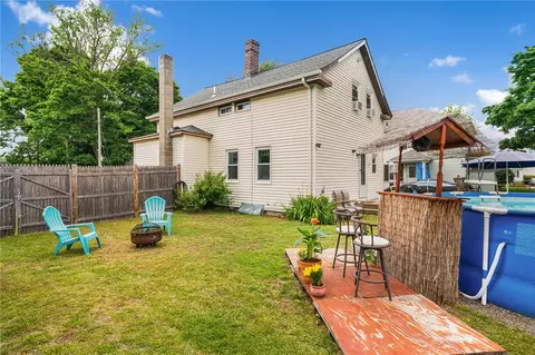 Exterior - 56 Cottage St, Warwick, RI 02886 photo 5 of 8