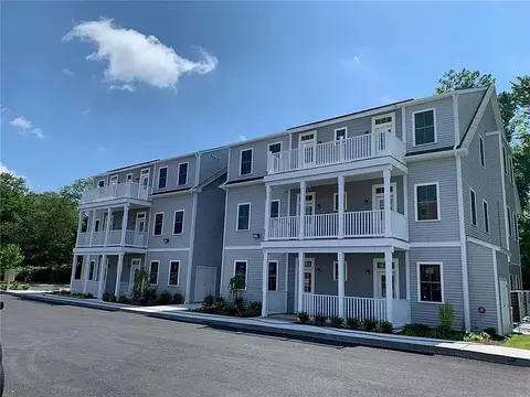 1535 Atwood Ave #201, Johnston, RI 02919
