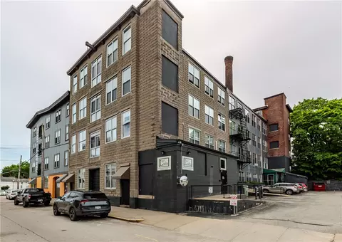 404 Roosevelt Ave #204G, Central Falls, RI 02863