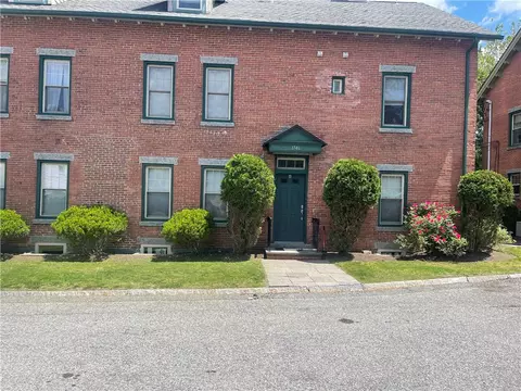 1746 Lonsdale Ave #A, Lincoln, RI 02865