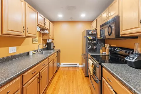 117 John St #11, Lincoln, RI 02865