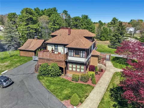1496 Victory Hwy, Oakland, RI 02858
