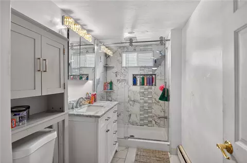 Bath - 277 Ward St, Woonsocket, RI 02895 photo 3 of 3