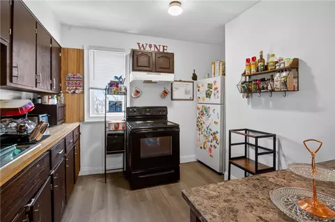Kitchen - 277 Ward St, Woonsocket, RI 02895 photo 2 of 5