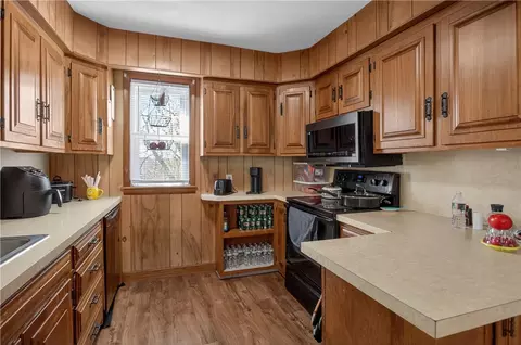 Kitchen - 277 Ward St, Woonsocket, RI 02895 photo 5 of 5