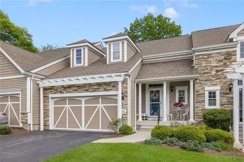 132 Camden Ct, South Kingstown, RI 02879