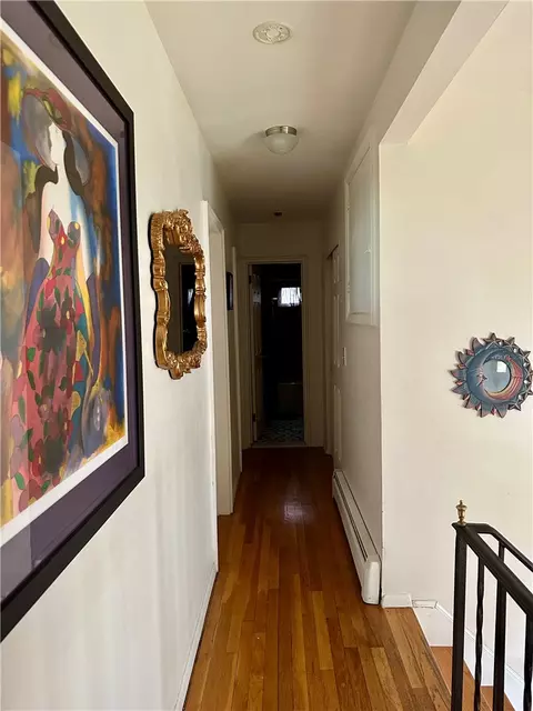 Entry Way - 88 Glenbrook Rd, Warwick, RI 02889 photo 5 of 5