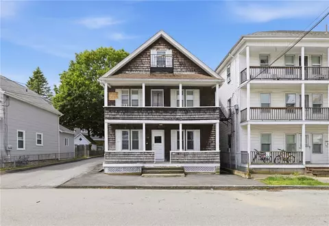 68 Bouvier Ave, Manville, RI 02838