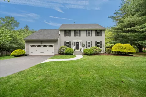 130 Plain Rd, North Kingstown, RI 02852