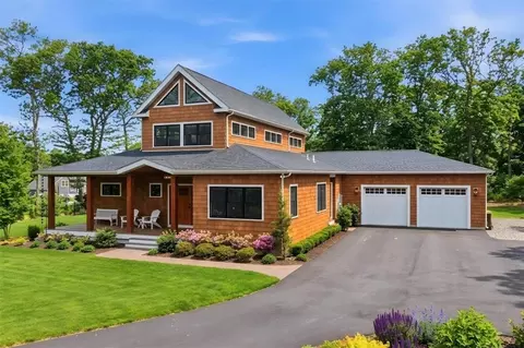 18 Fallon Trl, Westerly, RI 02891