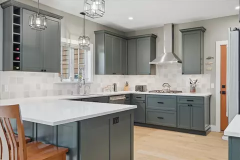 Kitchen - 18 Fallon Trl, Westerly, RI 02891 photo 2 of 4