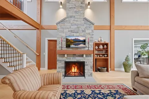 Living - 18 Fallon Trl, Westerly, RI 02891 photo 3 of 4