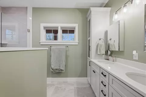 Bath - 18 Fallon Trl, Westerly, RI 02891 photo 1 of 2