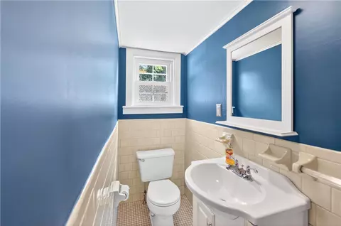 Bath - 21 Euston Ave, Cranston, RI 02910 photo 1 of 3