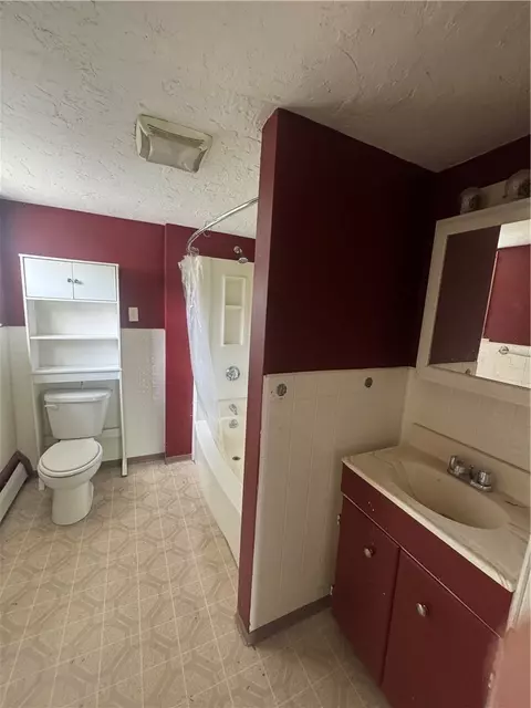 Bath - 227 Rathbun St, Woonsocket, RI 02895 photo 3 of 3