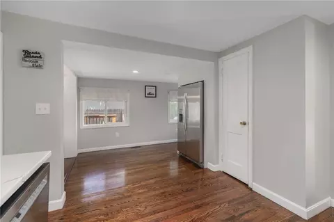 Entry Way - 143 Endicott Dr, Warwick, RI 02886 photo 1 of 4