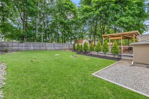 Exterior - 143 Endicott Dr, Warwick, RI 02886 photo 13 of 14