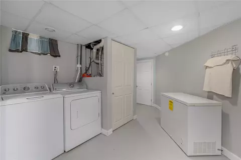 Other - 143 Endicott Dr, Warwick, RI 02886 photo 9 of 10