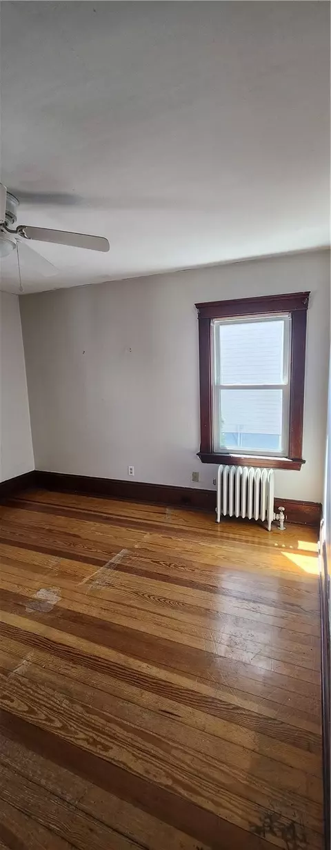 688 Providence St, Woonsocket, RI 02895 photo 2