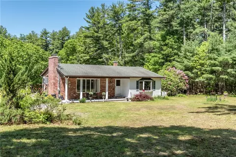 282 Arcadia Rd, Richmond, RI 02832