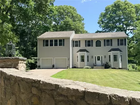 167 Winnapaug Rd, Westerly, RI 02891