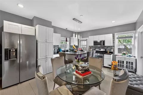 15 Armington St, Providence, RI 02908