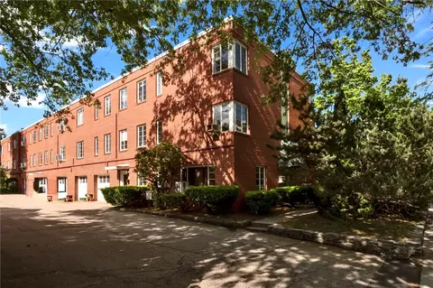 160 Waterman St #5, Providence, RI 02906