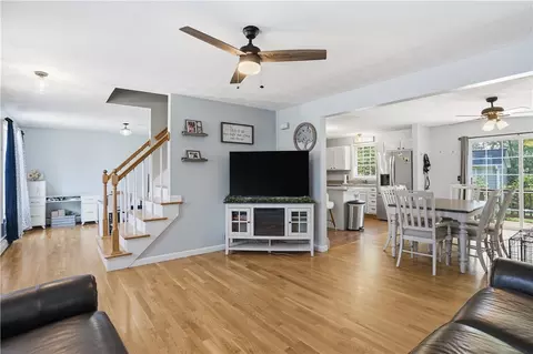 Entry Way - 10 Darton St, Coventry, RI 02816 photo 1 of 1
