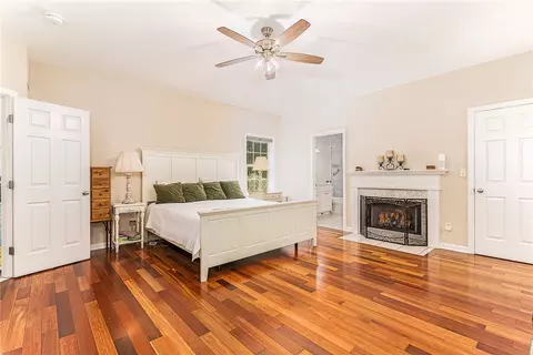 Bedroom - 2 Evergreen Ln, Westerly, RI 02891 photo 7 of 8