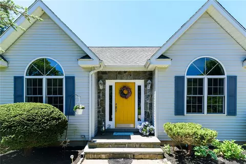 Exterior - 2 Evergreen Ln, Westerly, RI 02891 photo 2 of 9