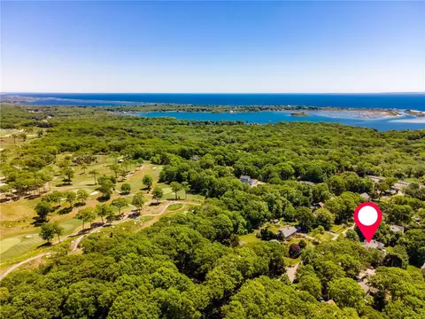 View/Area - 2 Evergreen Ln, Westerly, RI 02891 photo 4 of 7