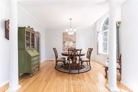 Dining - 2 Evergreen Ln, Westerly, RI 02891 photo 1 of 2