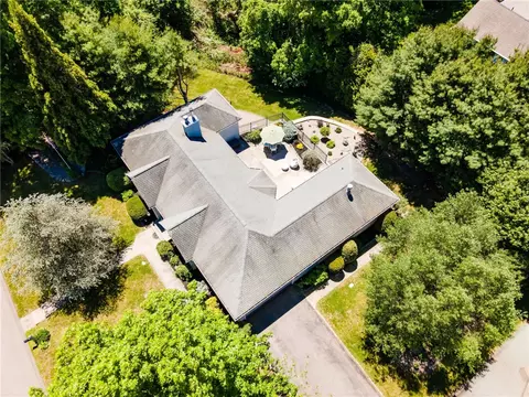 View/Area - 2 Evergreen Ln, Westerly, RI 02891 photo 3 of 7