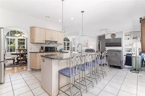 Kitchen - 2 Evergreen Ln, Westerly, RI 02891 photo 2 of 5