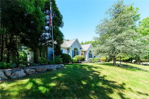 Exterior - 2 Evergreen Ln, Westerly, RI 02891 photo 9 of 9