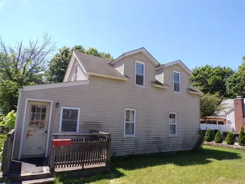 314 Arlington Ave, Warwick, RI 02889