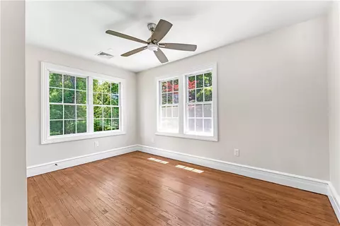Bedroom - 4 Shore Rd, Westerly, RI 02891 photo 4 of 4