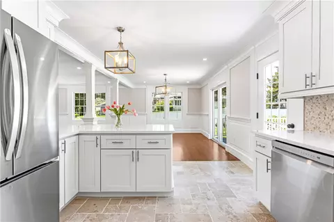 Kitchen - 4 Shore Rd, Westerly, RI 02891 photo 3 of 6