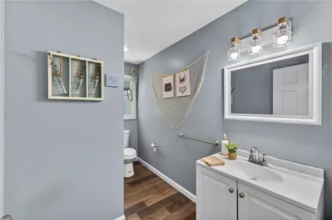 Bath - 40 Pound Rd, Westerly, RI 02891 photo 1 of 4