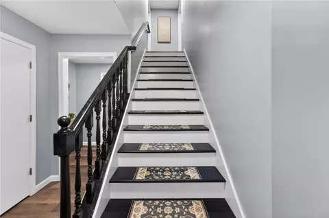 Entry Way - 40 Pound Rd, Westerly, RI 02891 photo 5 of 5
