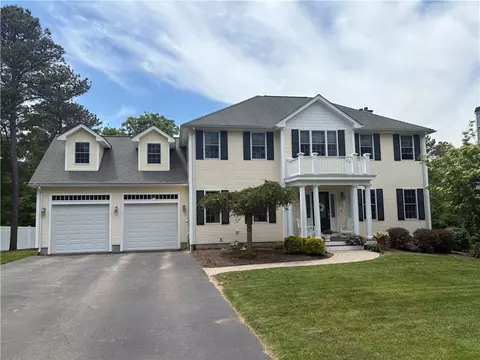 30 Whispering Pine Trl, South Kingstown, RI 02879