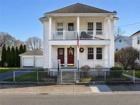 13 Cameron St, Pawtucket, RI 02861