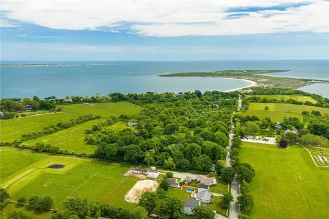 500 Third Beach Rd, Middletown, RI 02842