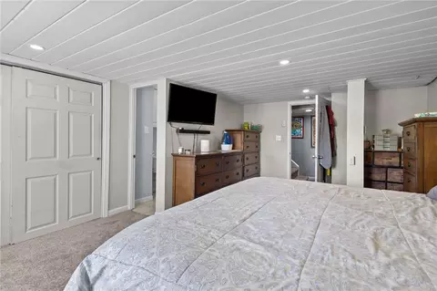 Bedroom - 154 Mount Saint Charles Ave, Woonsocket, RI 02895 photo 2 of 7