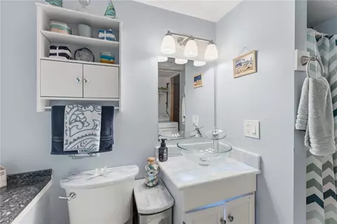 Bath - 199 Winthrop St, Woonsocket, RI 02895 photo 3 of 3