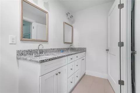 Bath - 4 Trinity Way, Johnston, RI 02919 photo 4 of 6