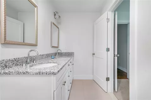 Bath - 4 Trinity Way, Johnston, RI 02919 photo 3 of 6