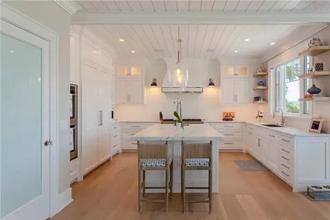 Kitchen - 39 Avondale Rd, Westerly, RI 02891 photo 1 of 4